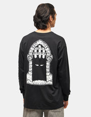 Dungeon Portcullis L/S T-Shirt - Black