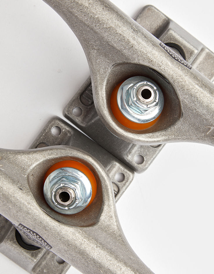 Independent Baekkel Norse Hammer Stage 11 Hollow Skateboard Trucks (Pair)