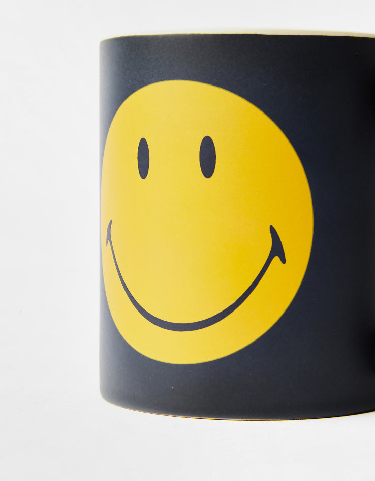 Smiley Heat Change Magic Mug - Black