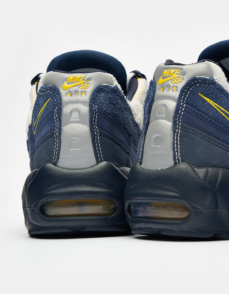 Nike SB x Eric Koston Air Max 95 Skate Shoes - Obsidian/Speed Yellow-Midnight Navy-Navy