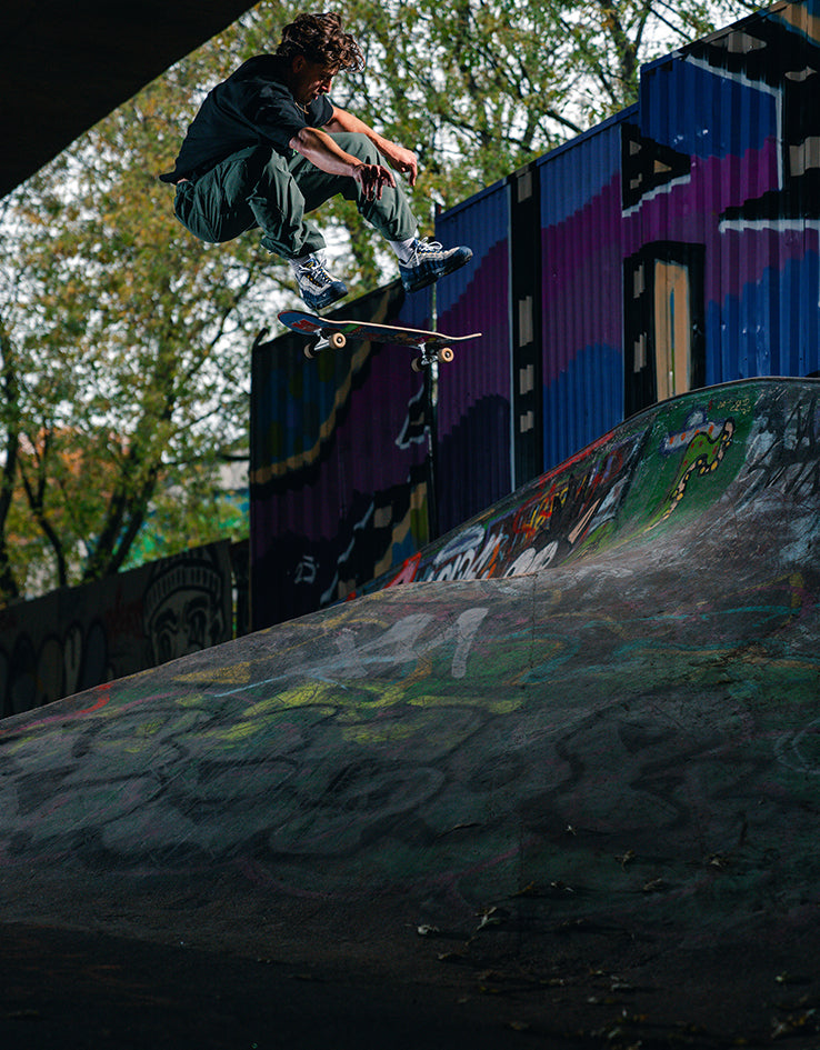 Nike SB x Eric Koston Air Max 95 Skate Shoes - Obsidian/Speed Yellow-Midnight Navy-Navy