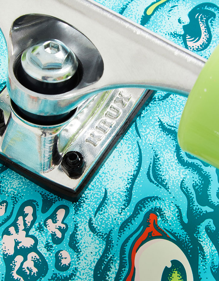 Santa Cruz Dead Shark Cruiser Skateboard - 8.8" x 27.7"