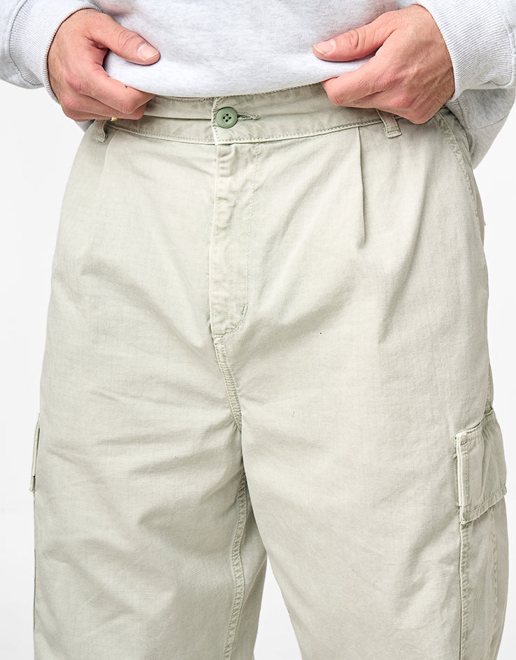 Carhartt WIP Cole Cargo Pant - Dollar Green (Chalk Wash)
