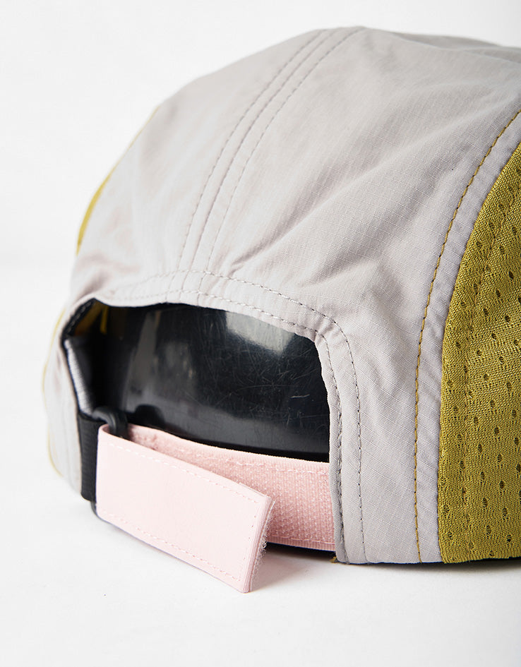 Columbia Wingmark™ Cap - Peppercorn/Pink Agate/Flint Grey