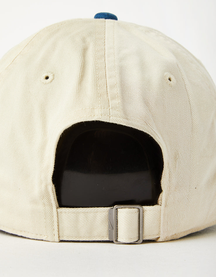 Nike Club Unstructured Futura Wash Cap - Light Khaki/Court Blue/Court Blue
