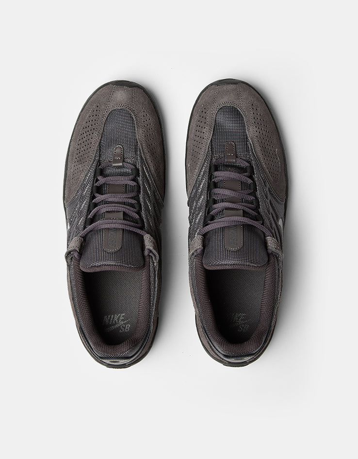 Nike SB Vertebrae Skate Shoes - Thunder Grey/Thunder Grey-Off Noir