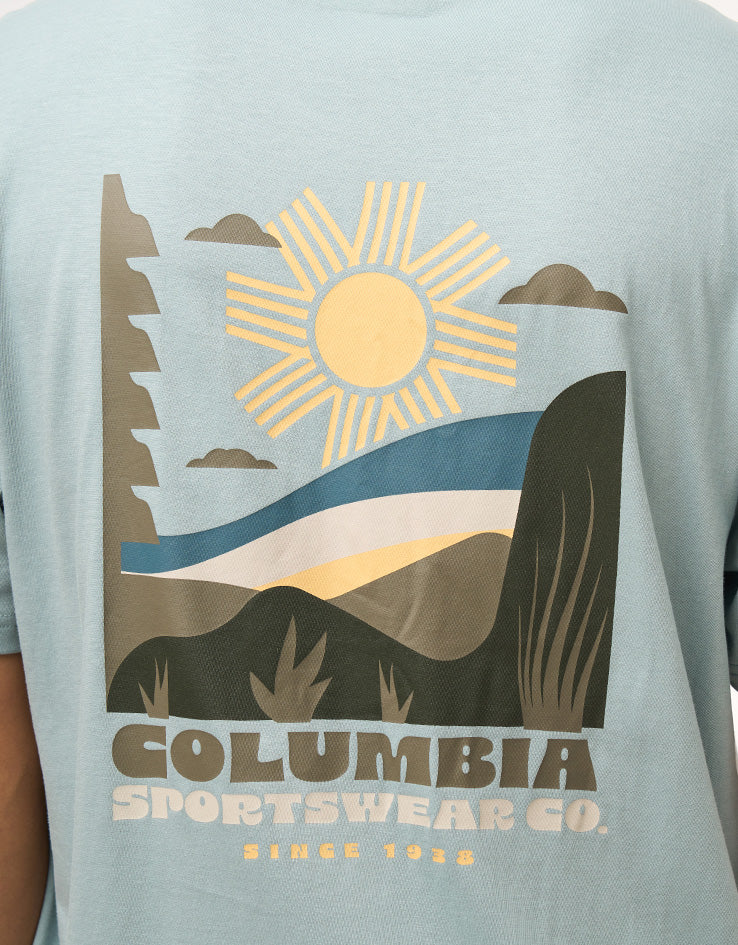 Columbia CSC™ Outdoor Back Graphic T-Shirt - Crushed Blue/Shining Landscape