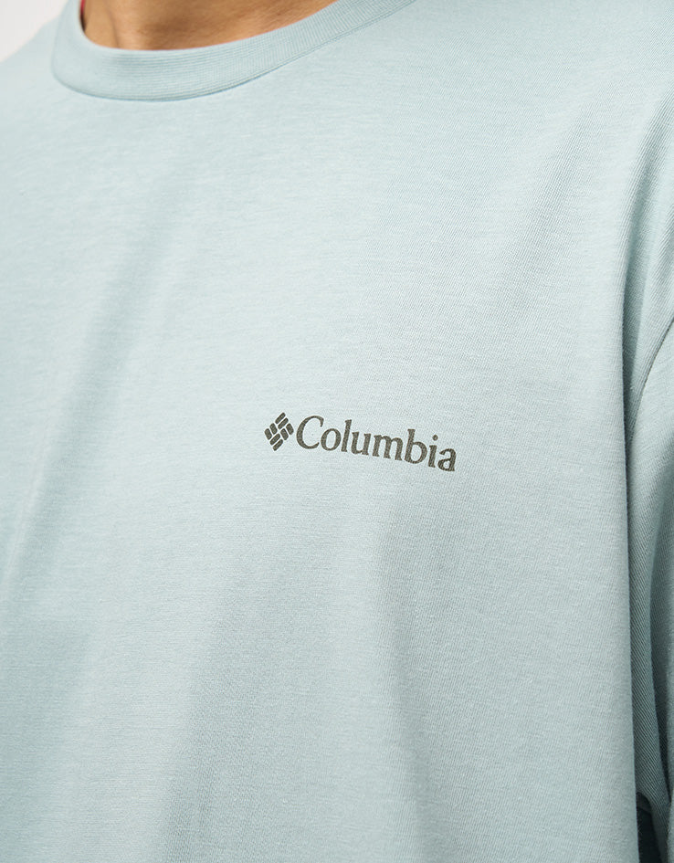 Columbia CSC™ Outdoor Back Graphic T-Shirt - Crushed Blue/Shining Landscape