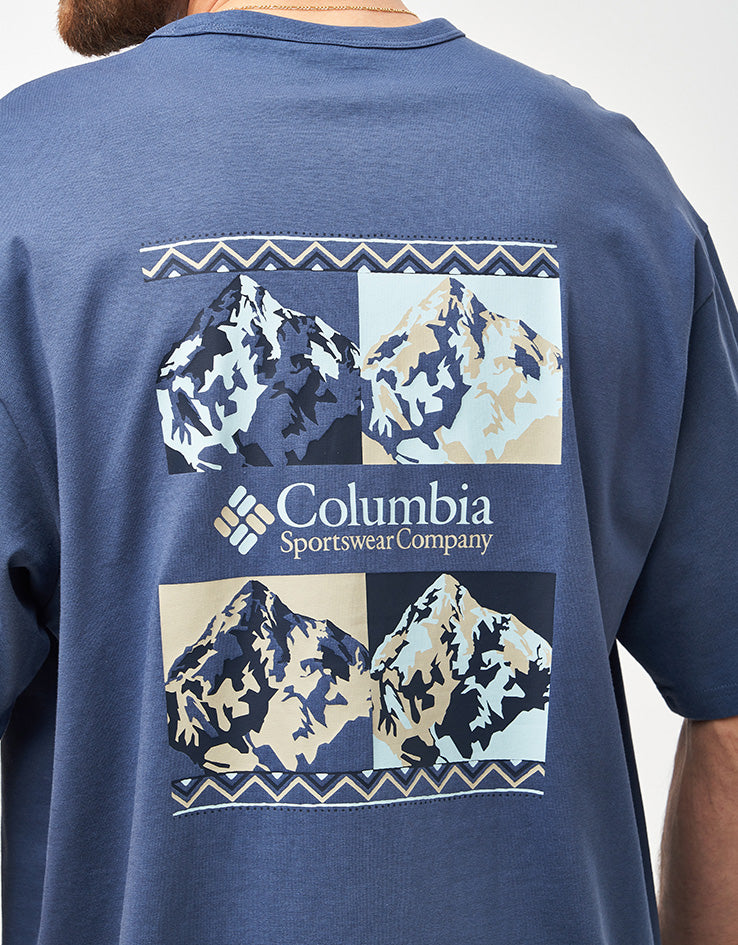 Columbia CSC™ Heavyweight Iconic T-Shirt - Dark Mountain/Repeated Peaks