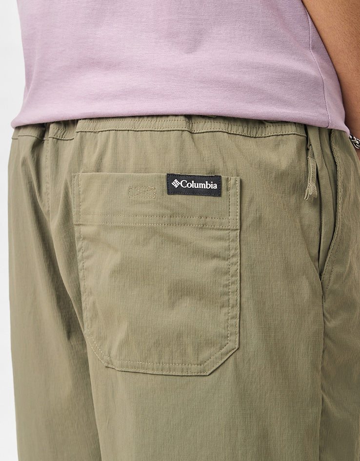 Columbia Landroamer™ Scout Shorts - Stone Green