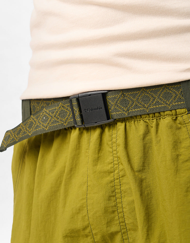 Columbia Sequoia Grove™ Woven Shorts - Mossy Green/Greenscape