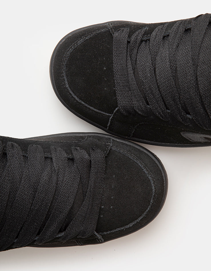 etnies Kingpin 2K Skate Shoes - Black/Black/Black