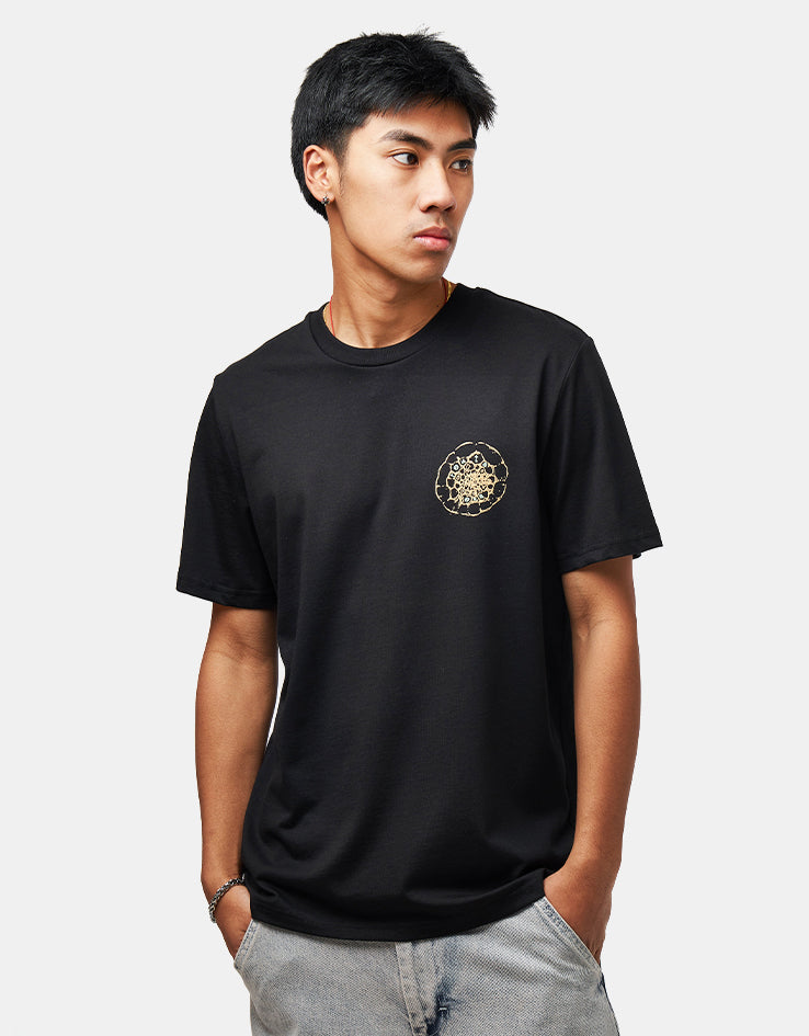 Route One Growth & Form Organic T-Shirt - Black