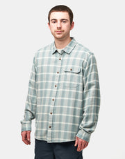 Patagonia Lightweight Fjord L/S Flannel Shirt - Marine Layer: Blue Sage