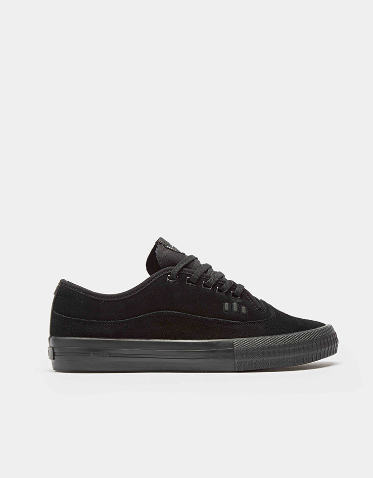 Globe Gillette Skate Shoes - Black/Suede/Black