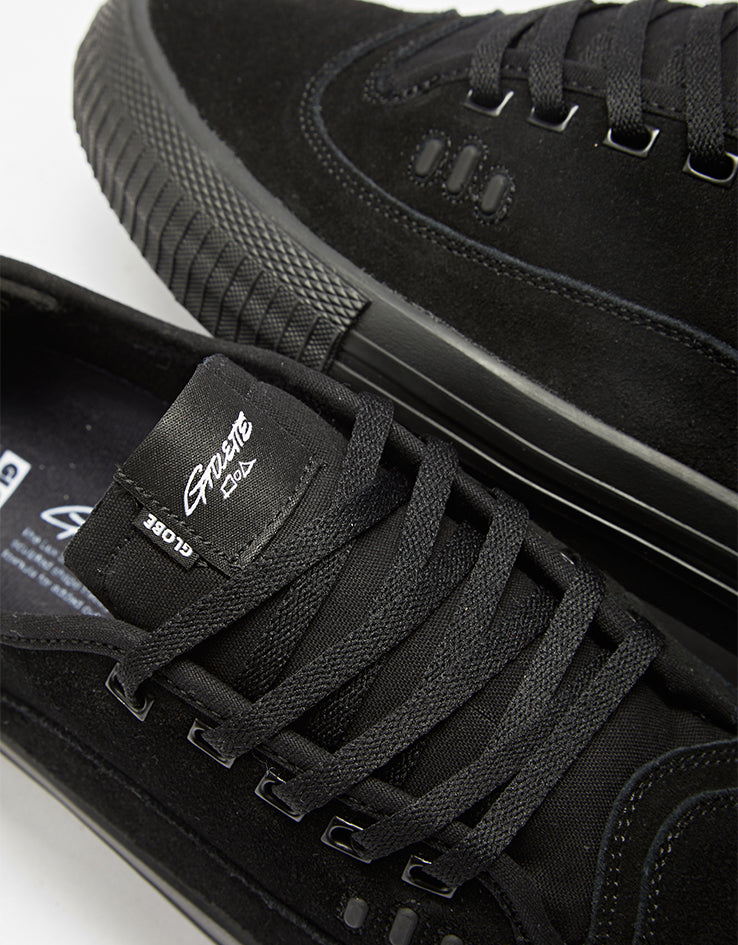 Globe Gillette Skate Shoes - Black/Suede/Black