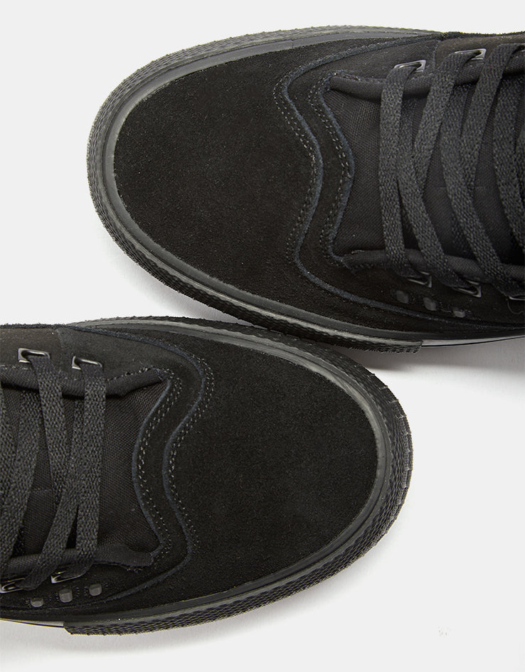 Globe Gillette Skate Shoes - Black/Suede/Black