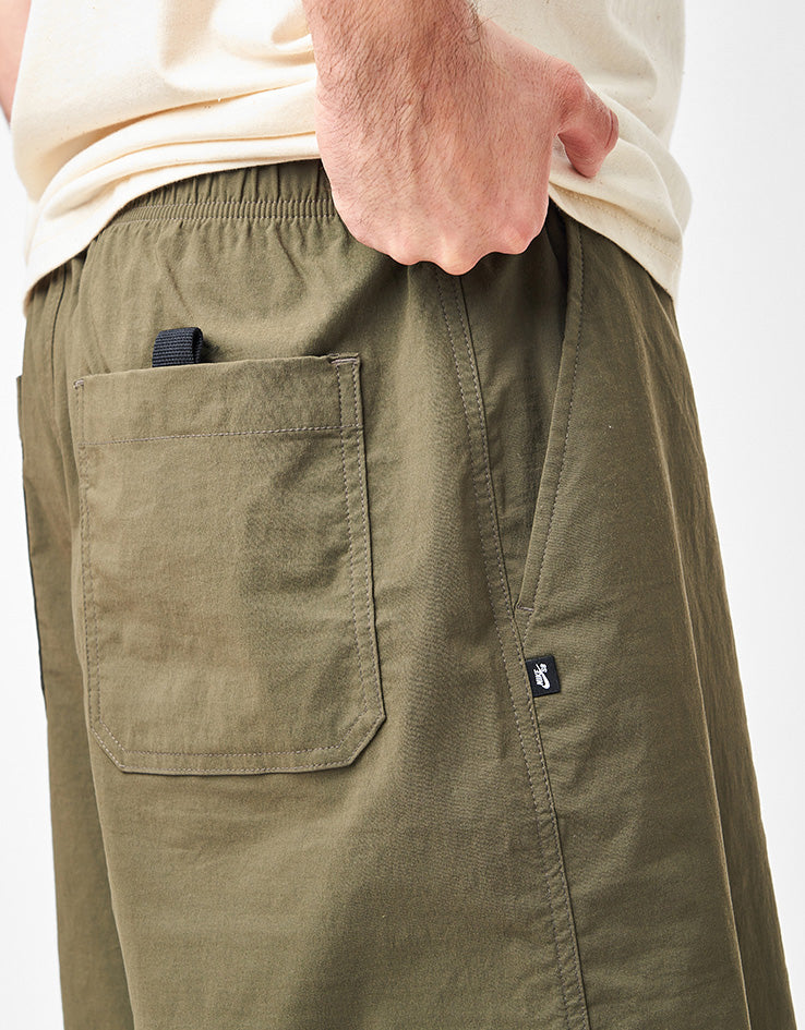 Nike SB 9er Shorts - Cargo Khaki/White