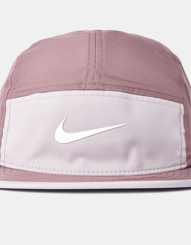 Nike Dri-FIT Fly Cap - Tattoo/Light Violet Ore/Sea Glass