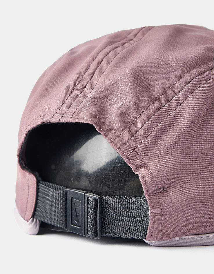 Nike Dri-FIT Fly Cap - Tattoo/Light Violet Ore/Sea Glass