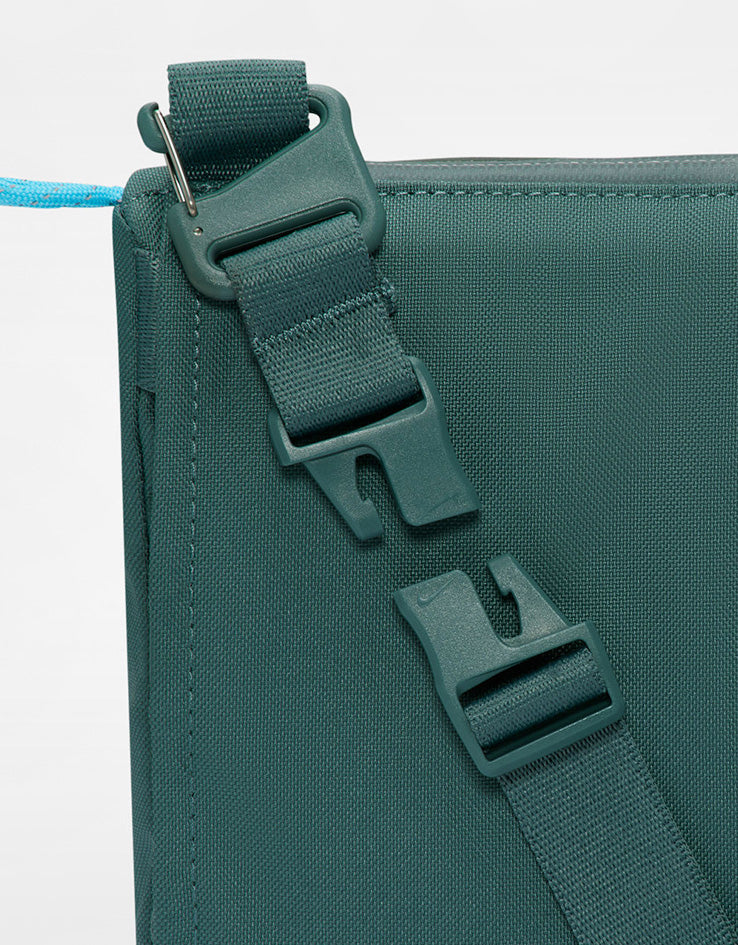 Nike ACG Daymax Cross Body Bag - Mineral Slate/Black Spruce/Baltic Blue