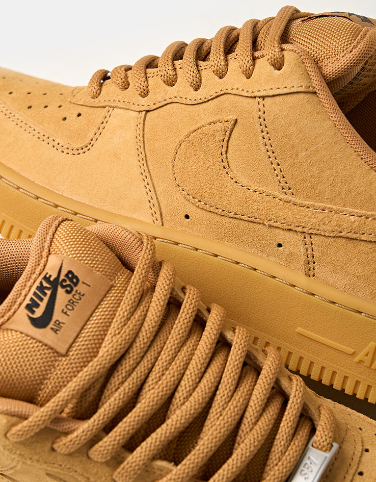 Nike SB Air Force 1 Skate Shoes - Flax/Flax-Black-Gum Light Brown