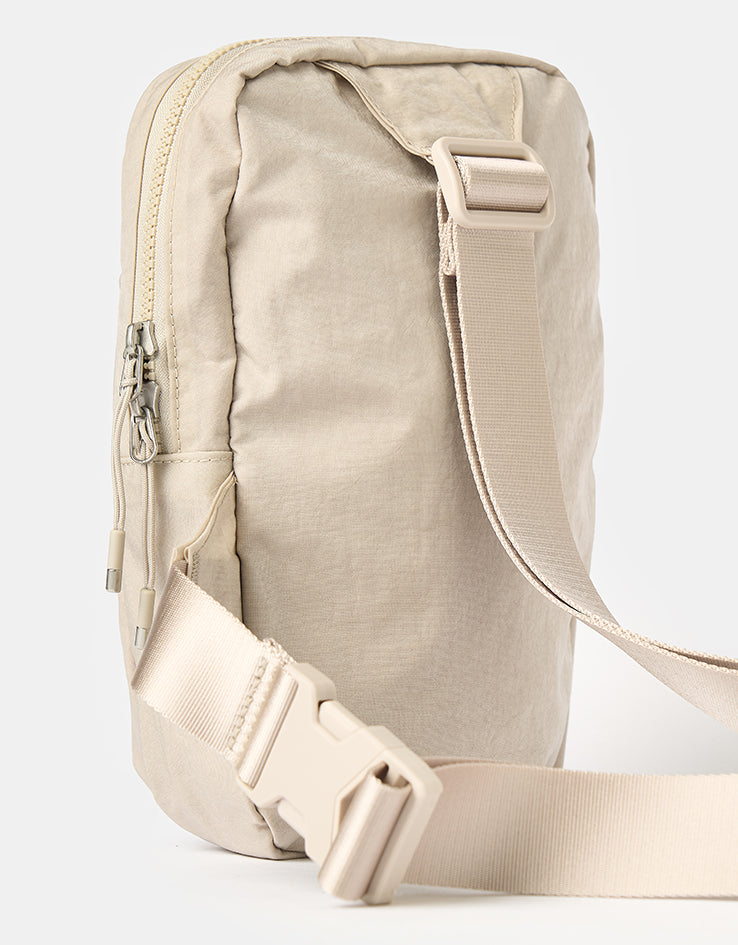 Nike Aura Cross Body Bag - Cream II/Cream II/Silver