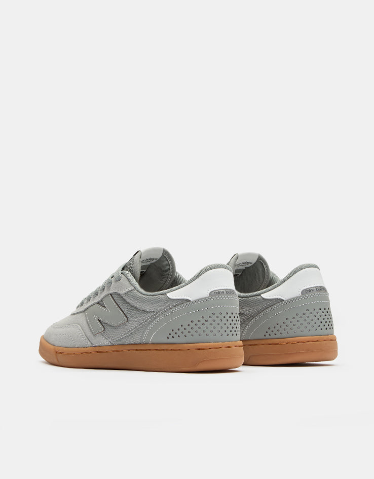 New Balance Numeric 440 WIDE FIT Skate Shoes - Grey/Gum