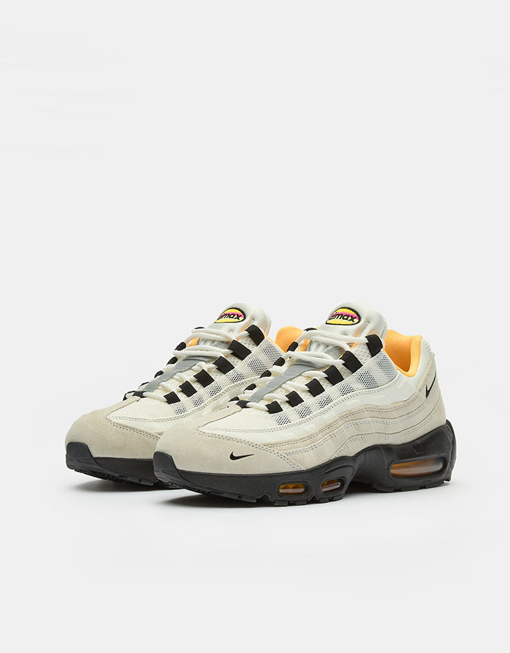 Nike SB 'FC Pack' Air Max 95 Skate Shoes - Sail/Black-Laser Orange