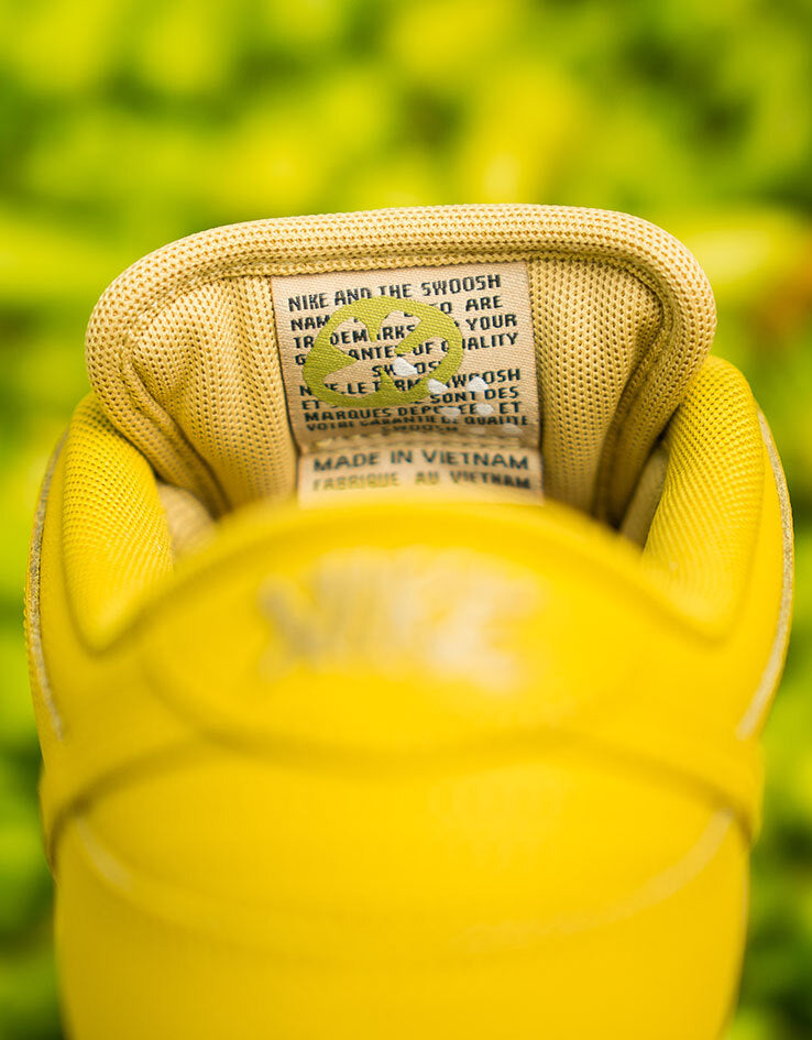 Nike SB Dunk Low Pro Skate Shoes - Saffron Quartz/Saffron Quartz-Pear