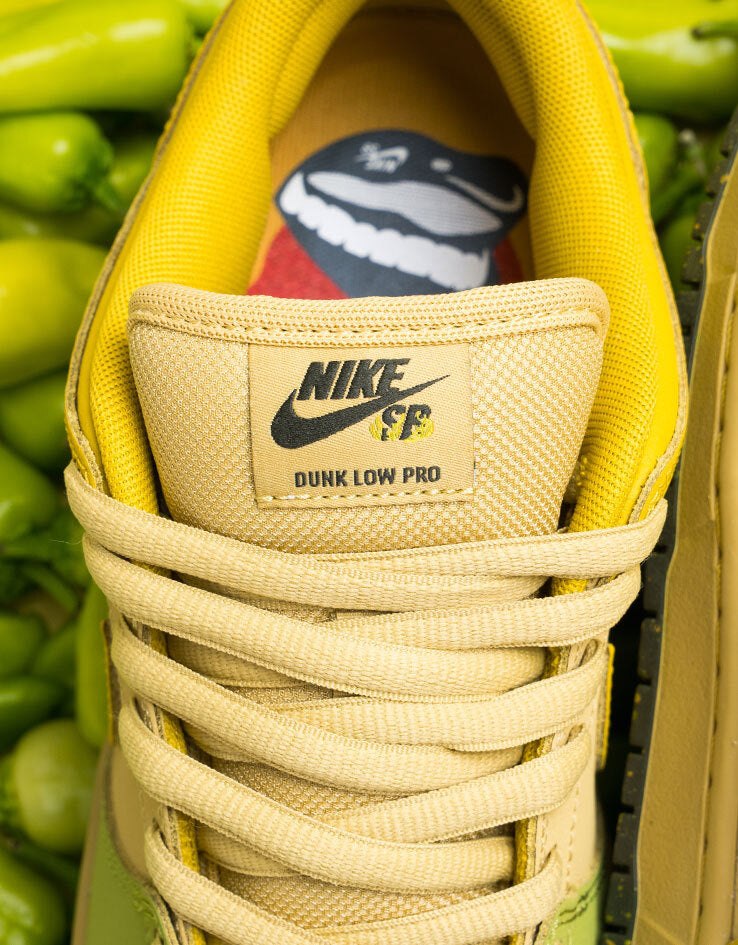 Nike SB Dunk Low Pro Skate Shoes - Saffron Quartz/Saffron Quartz-Pear