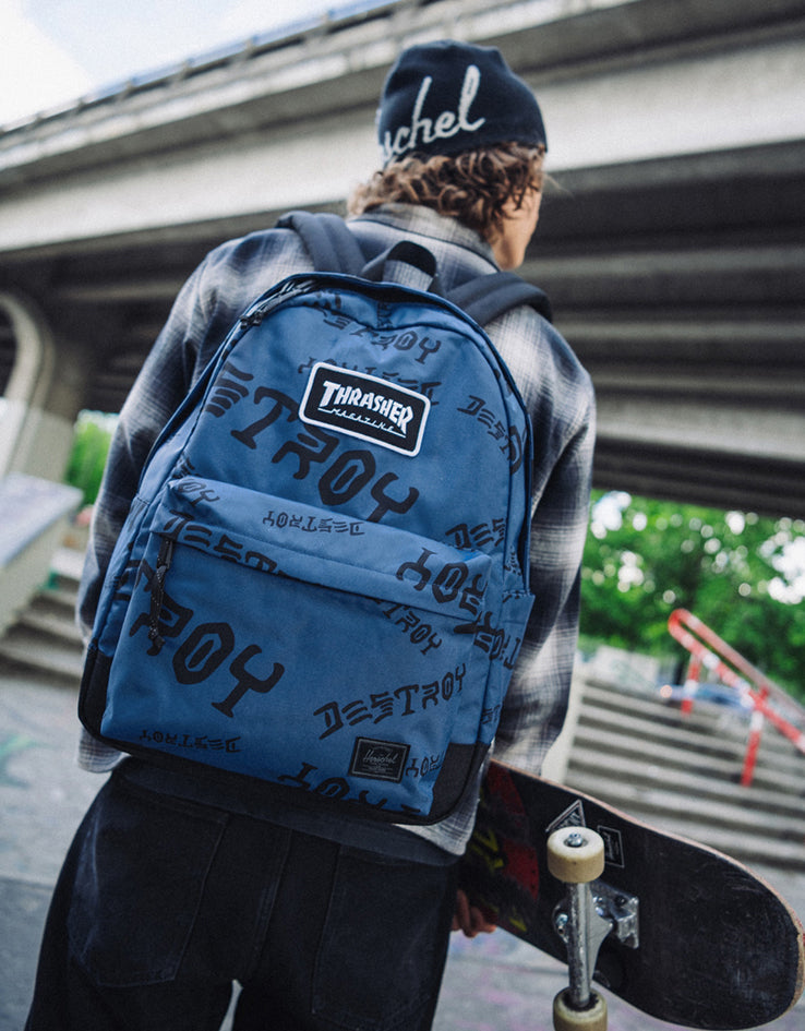 Herschel x Thrasher Classic™ XL Backpack Nylon - Oceana/Dark Navy Destroy