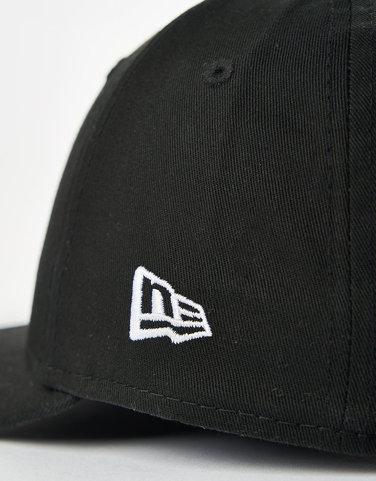 New Era New York Yankees 9FORTY® M Crown Snapback Cap - Black