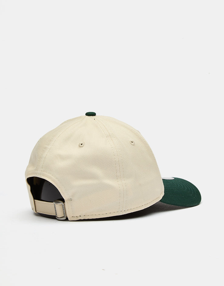 New Era Oakland A-s Colour Block 9FORTY® Strapback Cap - Light Cream/Dark Green