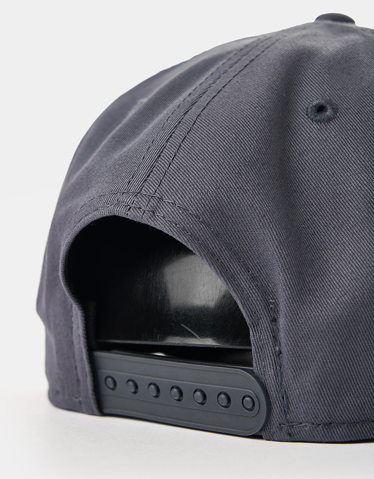New Era New York Yankees League Essential 9FIFTY® Snapback Cap - Grey/White