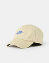 Nike Club Unstructured Futura Wash Cap - Light Khaki/Sapphire