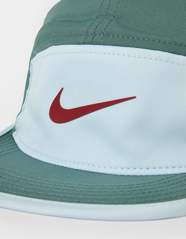 Nike Dri-Fit Fly Cap - Mineral Slate/Hydrogen Blue/Team Crimson