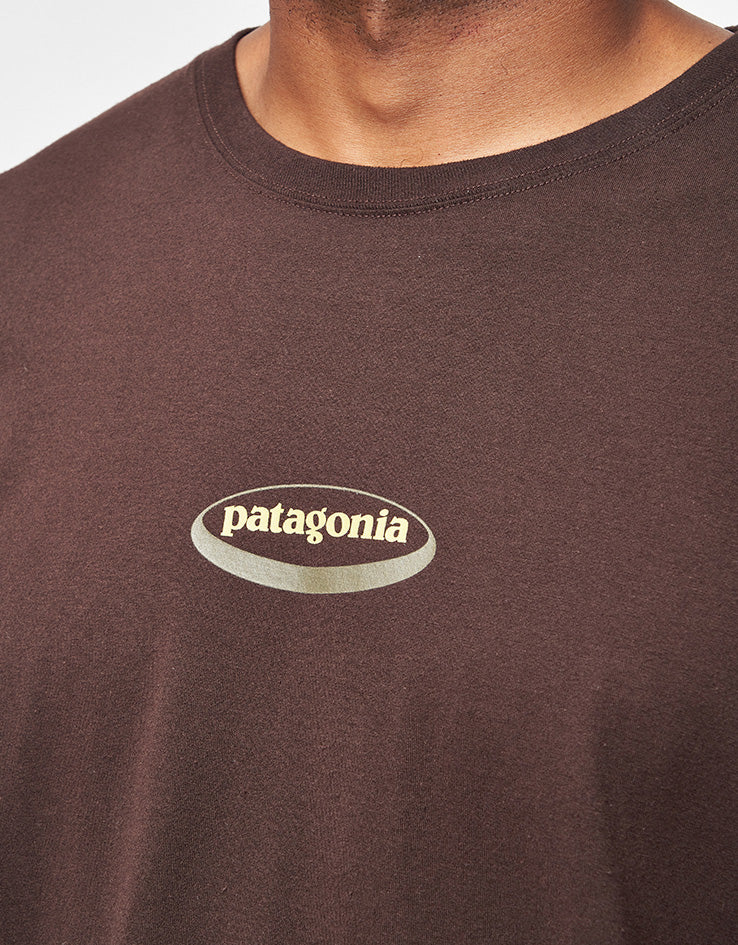 Patagonia '95 Oval Logo T-Shirt - Den Brown: Heliotropic