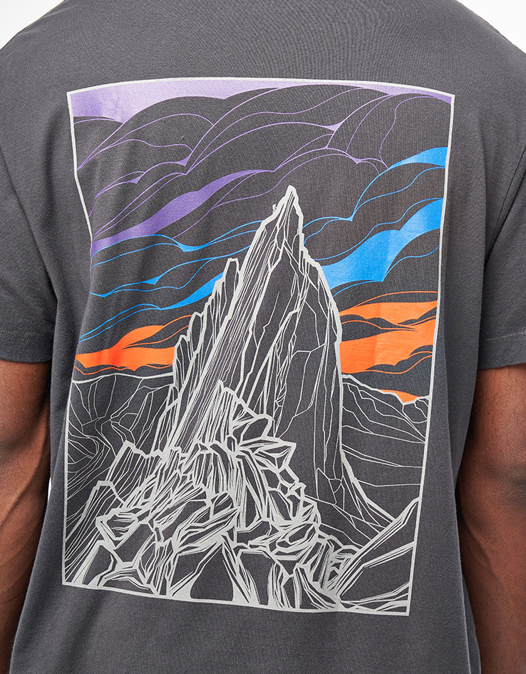 Patagonia Cloud Crag T-Shirt - Ink Black