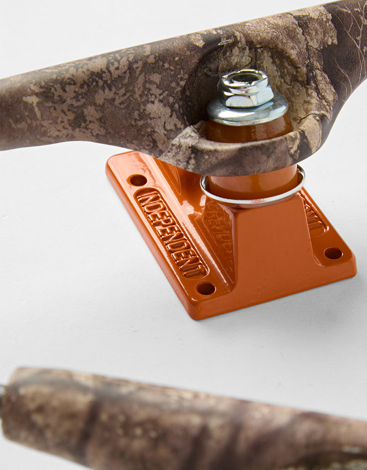 Independent x Realtree APX Stage 11 Standard Skateboard Trucks (Pair)