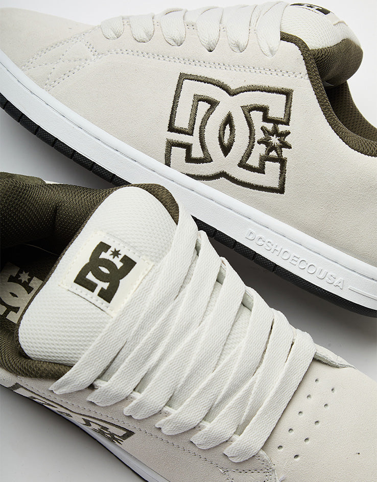 DC Gaveler SE Skate Shoes - Offwhite/Green