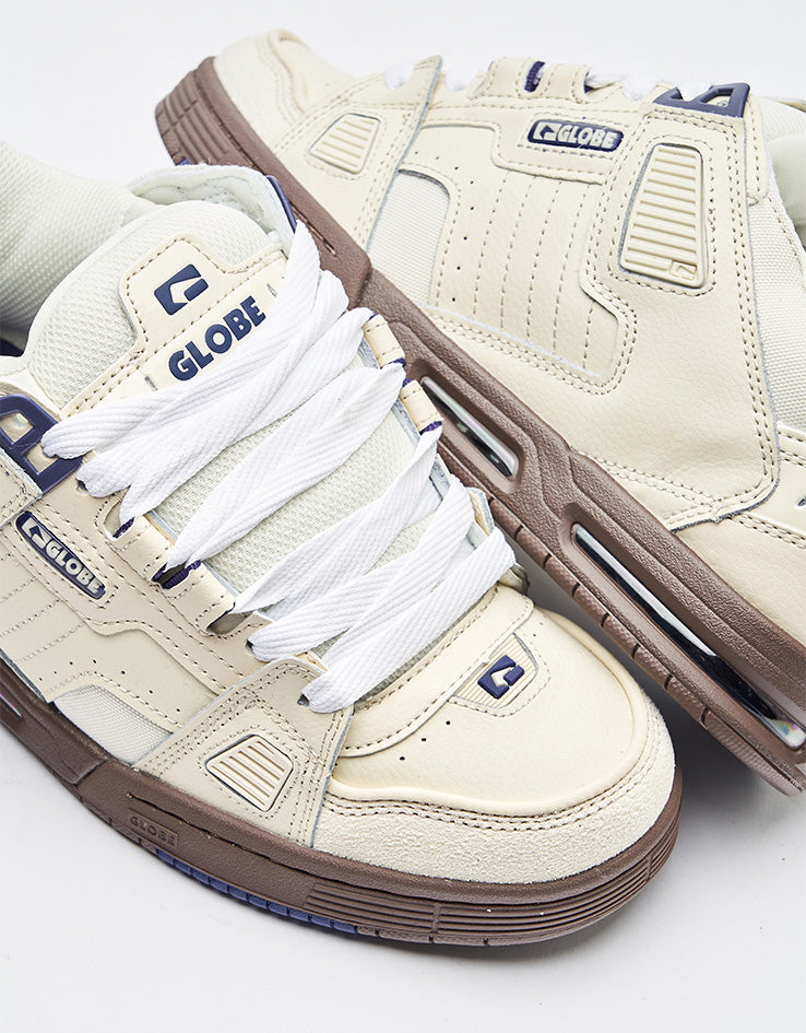 Globe Sabre Skate Shoes - Antique White/Blue