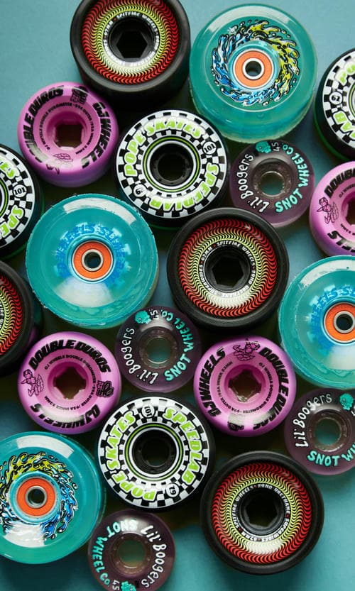 Girl Kennedy Siaz Feather G016 Skateboard Deck - 8.375