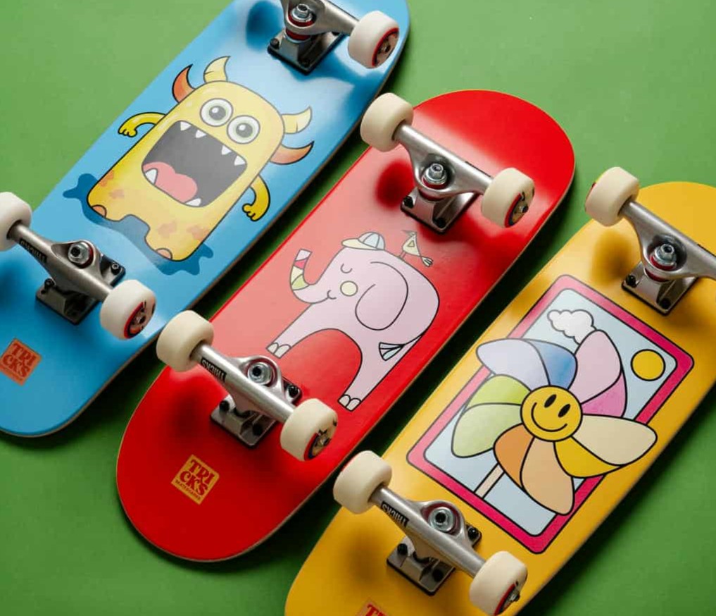 Mini skateboard for children