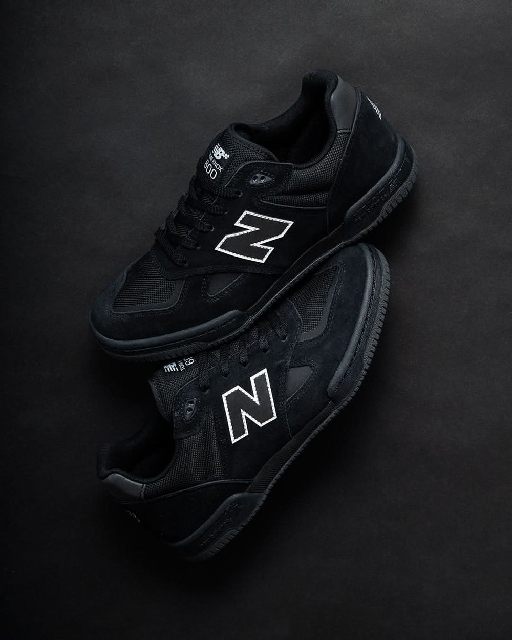 New Balance Numeric Tom Knox 600 Skate Shoes - Black/Black