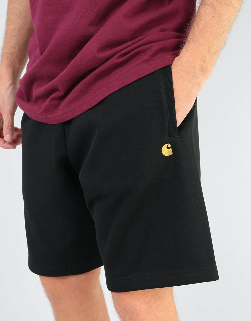 Carhartt WIP Chase Sweat Short - Black/Gold