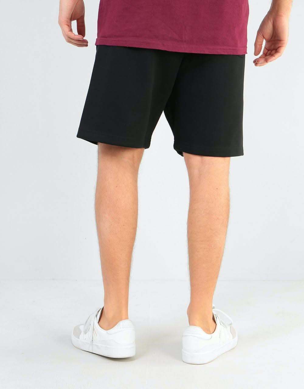 Carhartt WIP Chase Sweat Short - Black/Gold