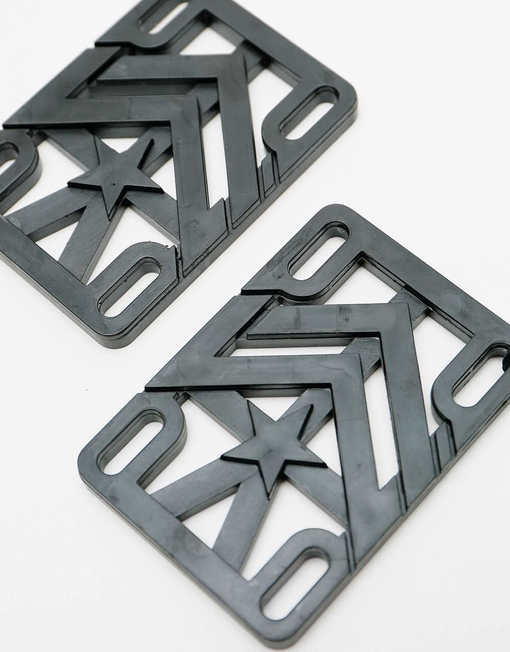 Mini Logo Rigid 1/4" Riser Pads