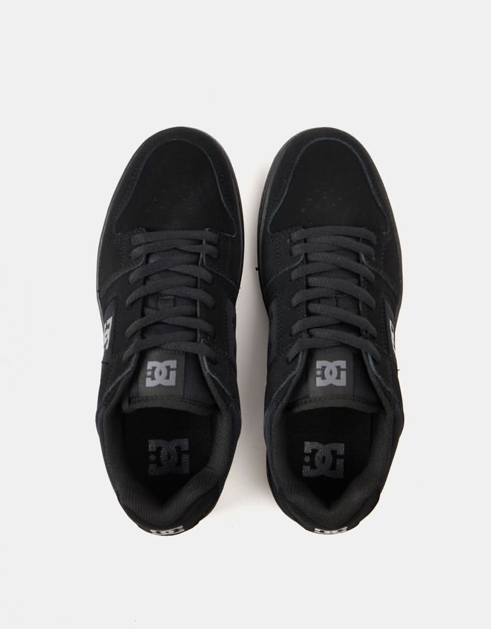 DC Manteca 4 Skate Shoes - Black/Black/Gum